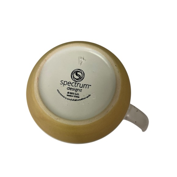 Legendary Dad Mug with Gold Accents - Picture 4 of 4